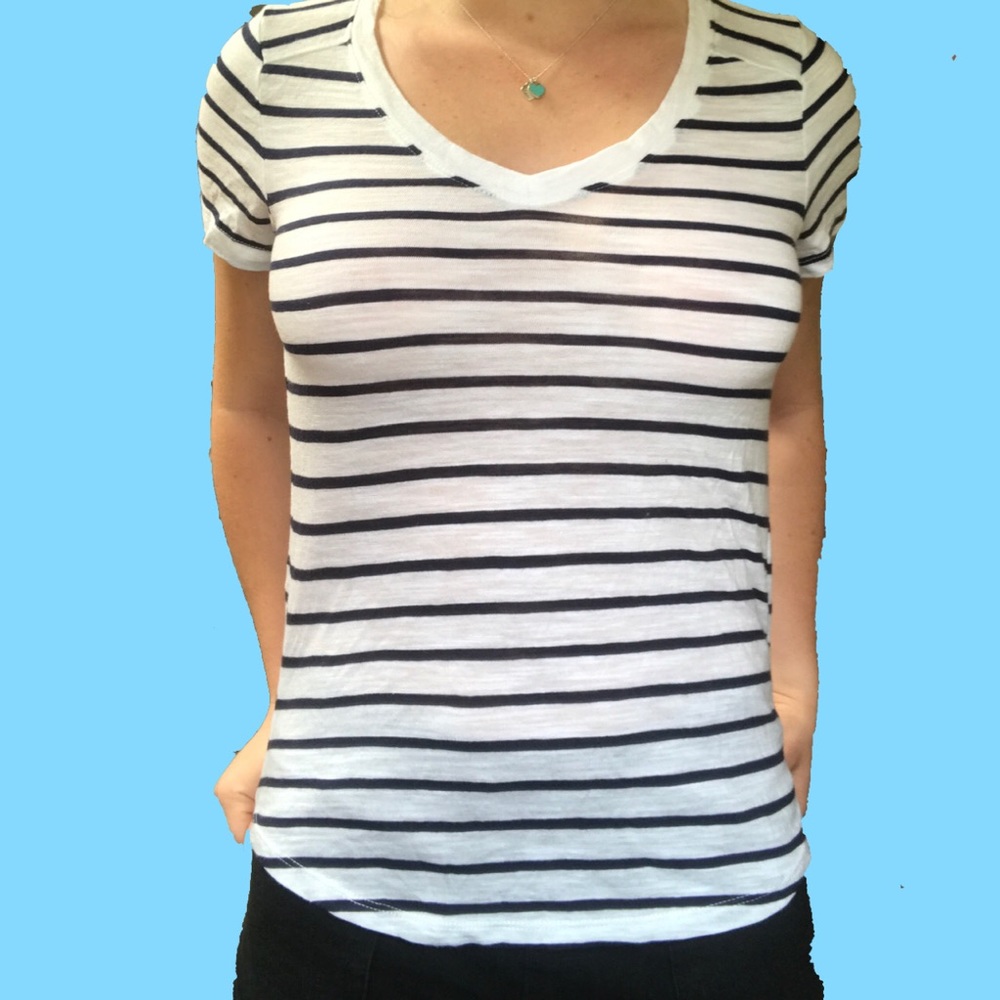 Banana Republic Navy&White Striped V-Neck
